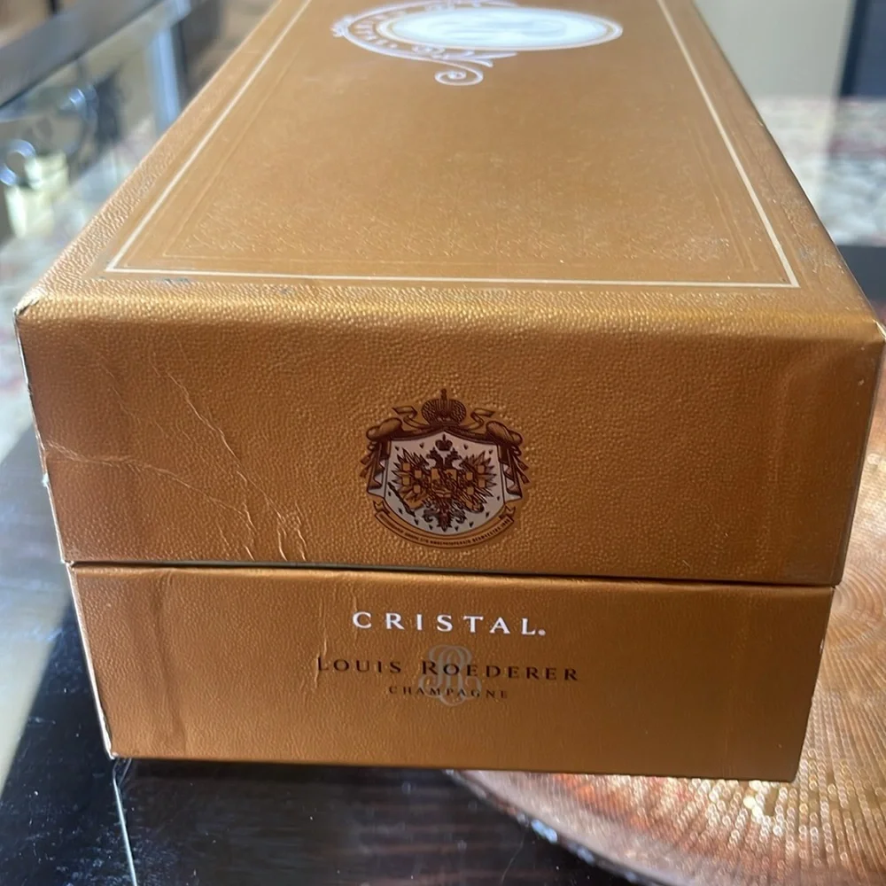 Cristal Empty Champagne Box - Gold